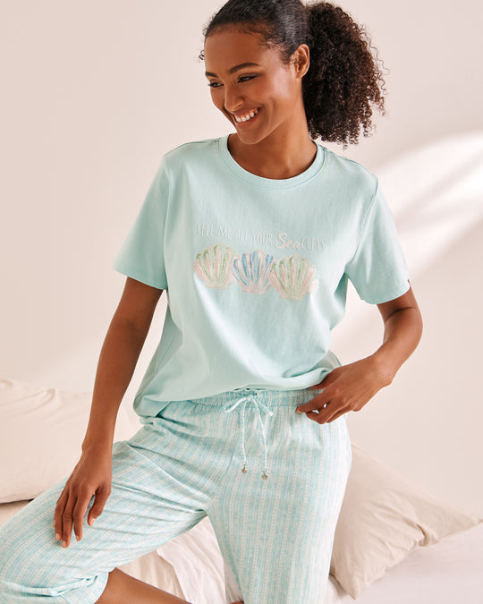 تيشيرت قطني بياقة دائرية بطبعة صدفة البحر