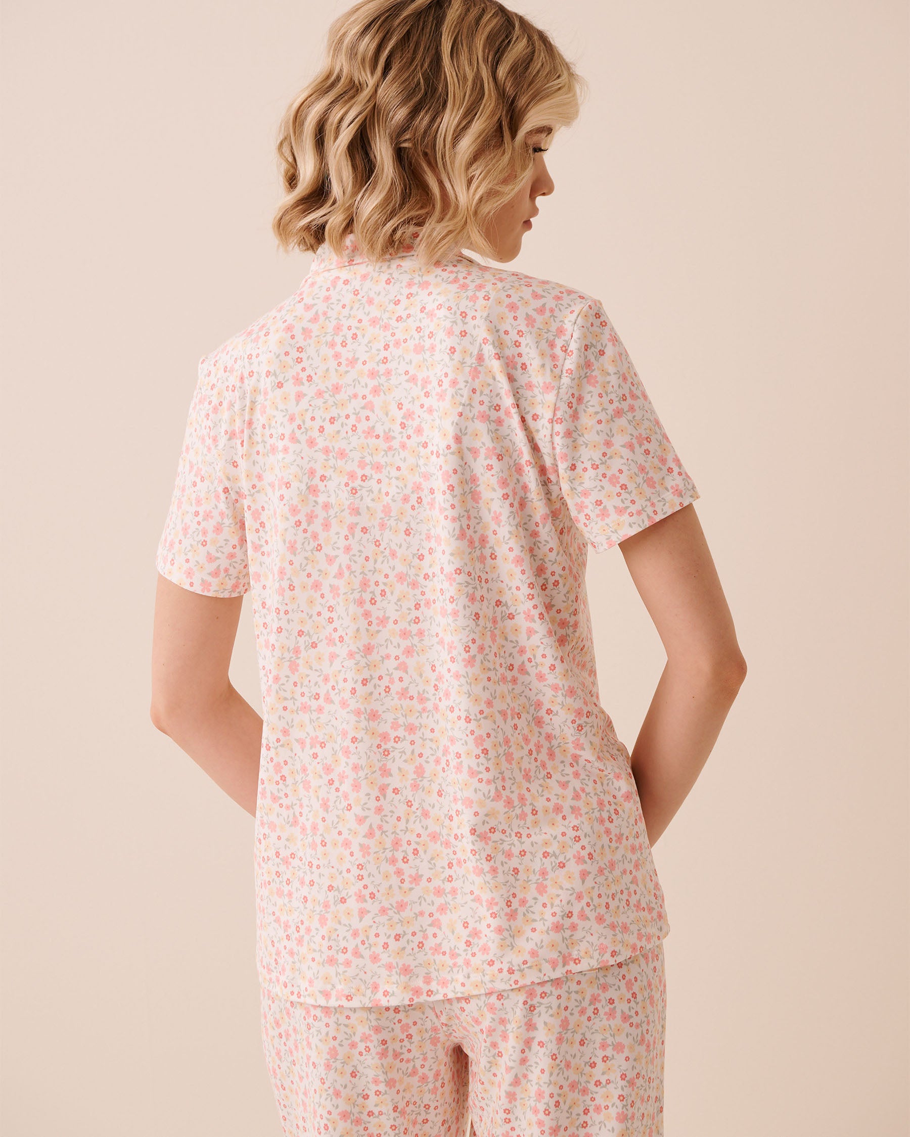 Ditsy Floral Print Super Soft Button-down Shirt la Vie en Rose