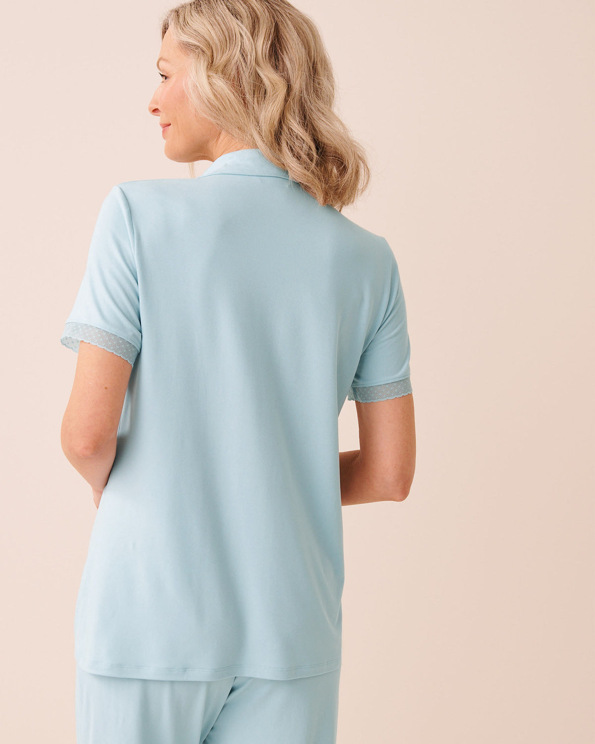 Super Soft Lace Trim Button-down Shirt la Vie en Rose