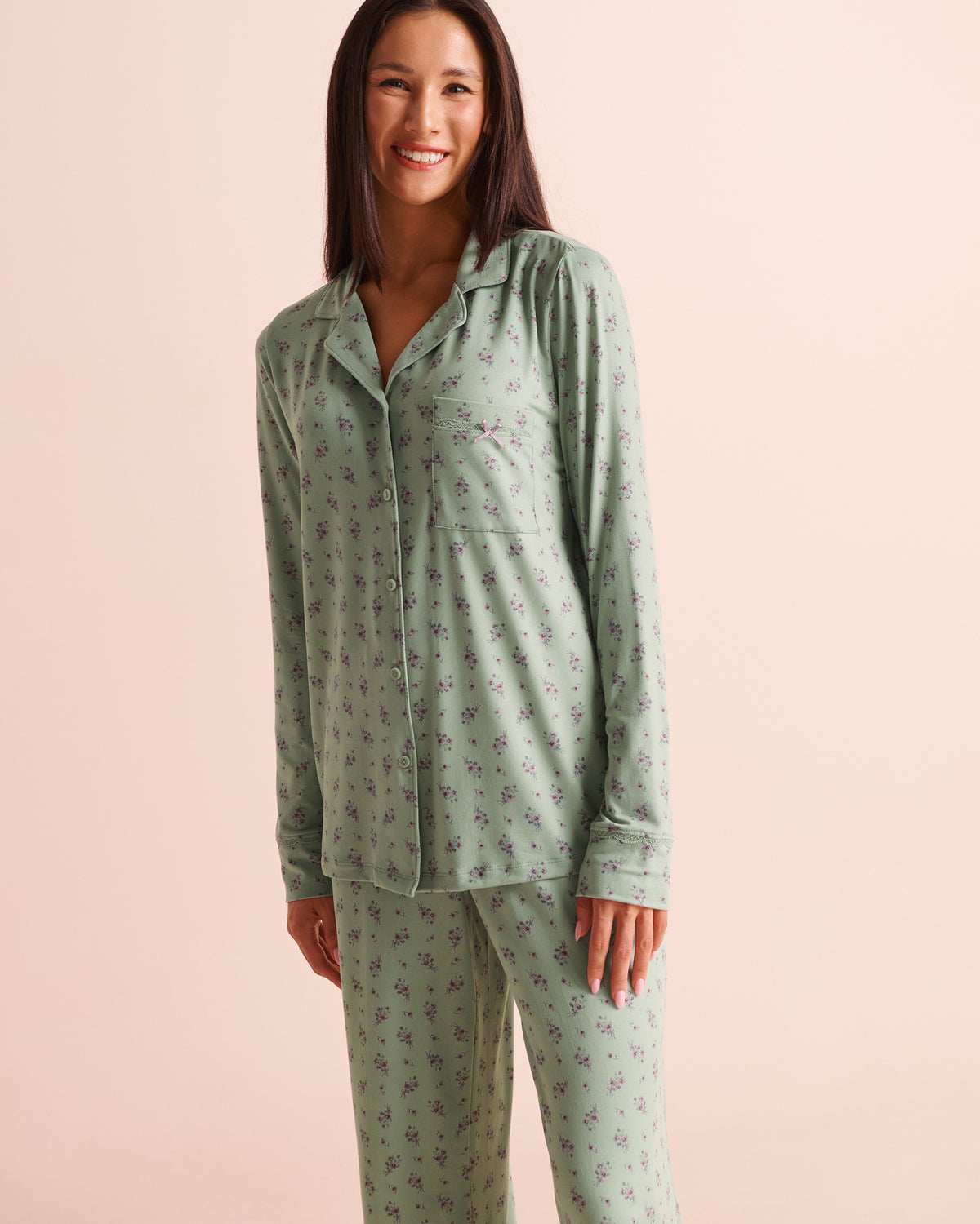 Floral Bouquet Print Super Soft Long Sleeve Button-down Shirt | La Vie en Rose KSA