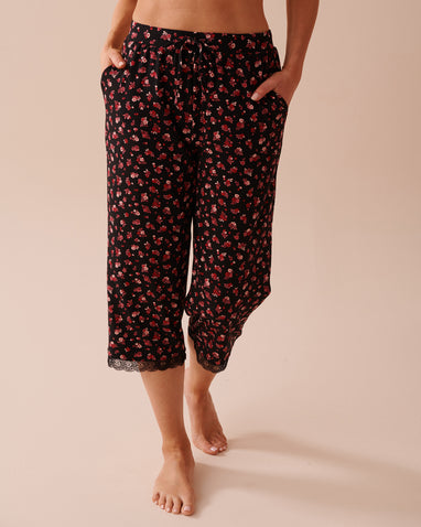 Soft capris outlet