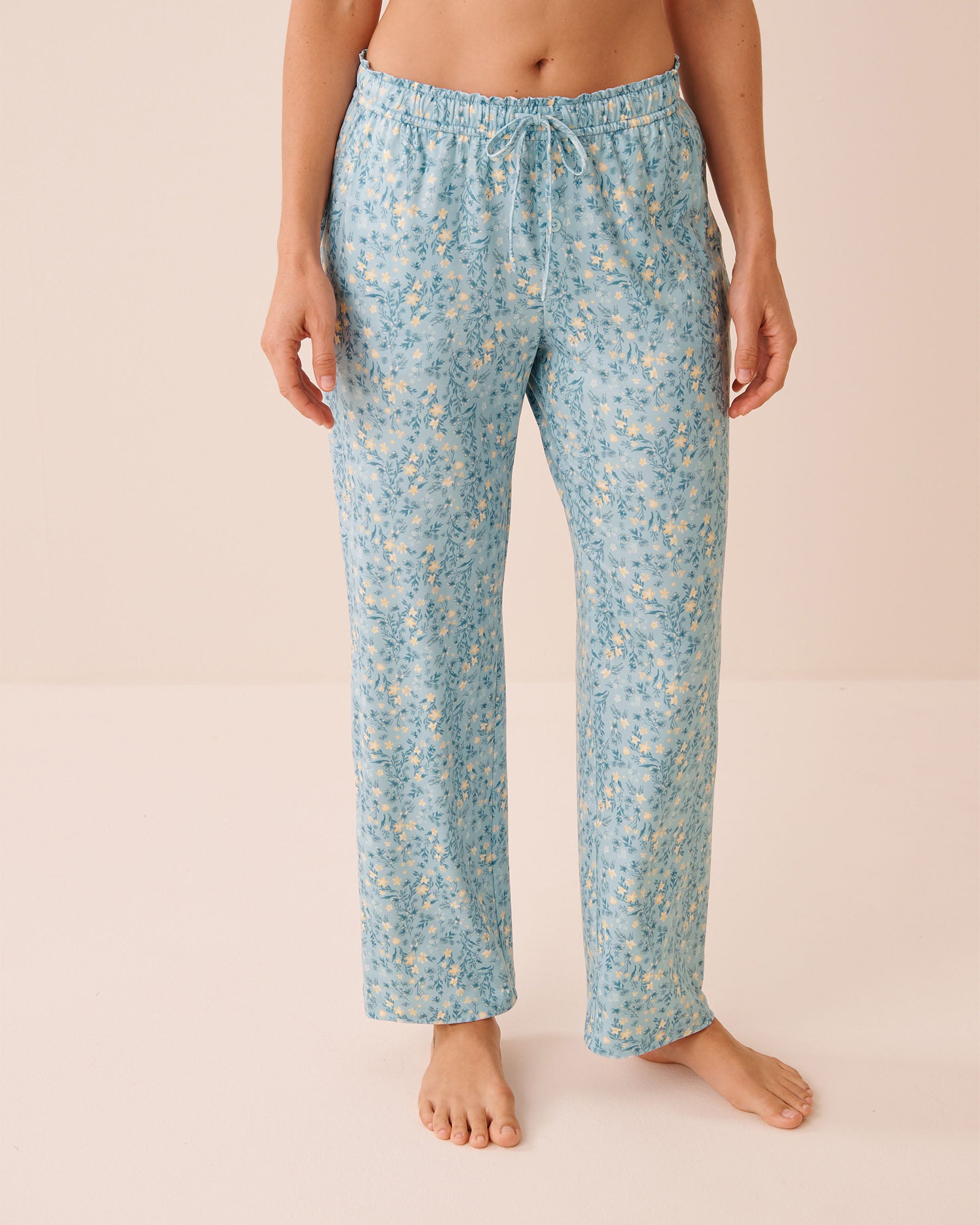 Ditsy Floral Print Super Soft Pajama Pants | La Vie en Rose KSA