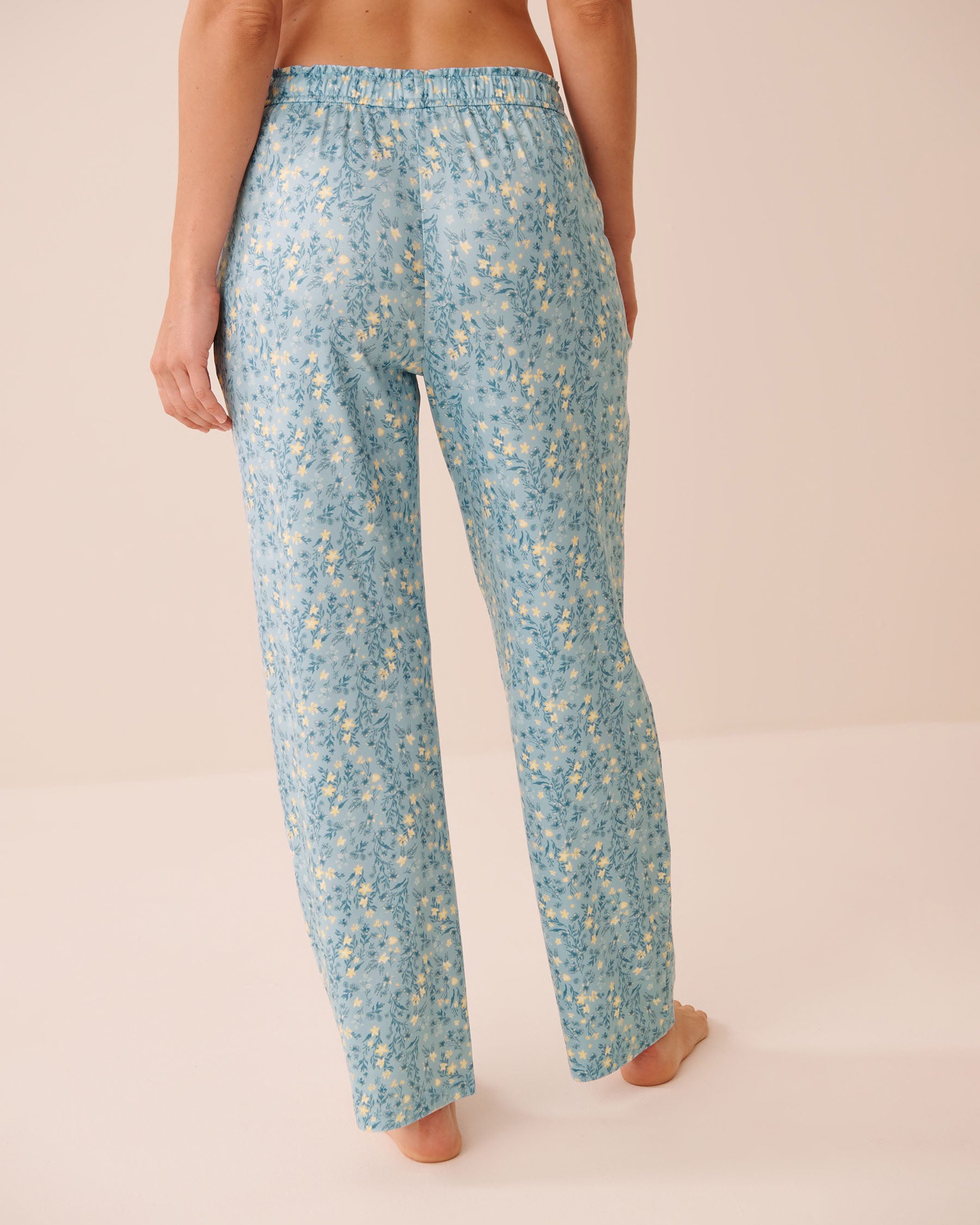 Ditsy Floral Print Super Soft Pajama Pants la Vie en Rose
