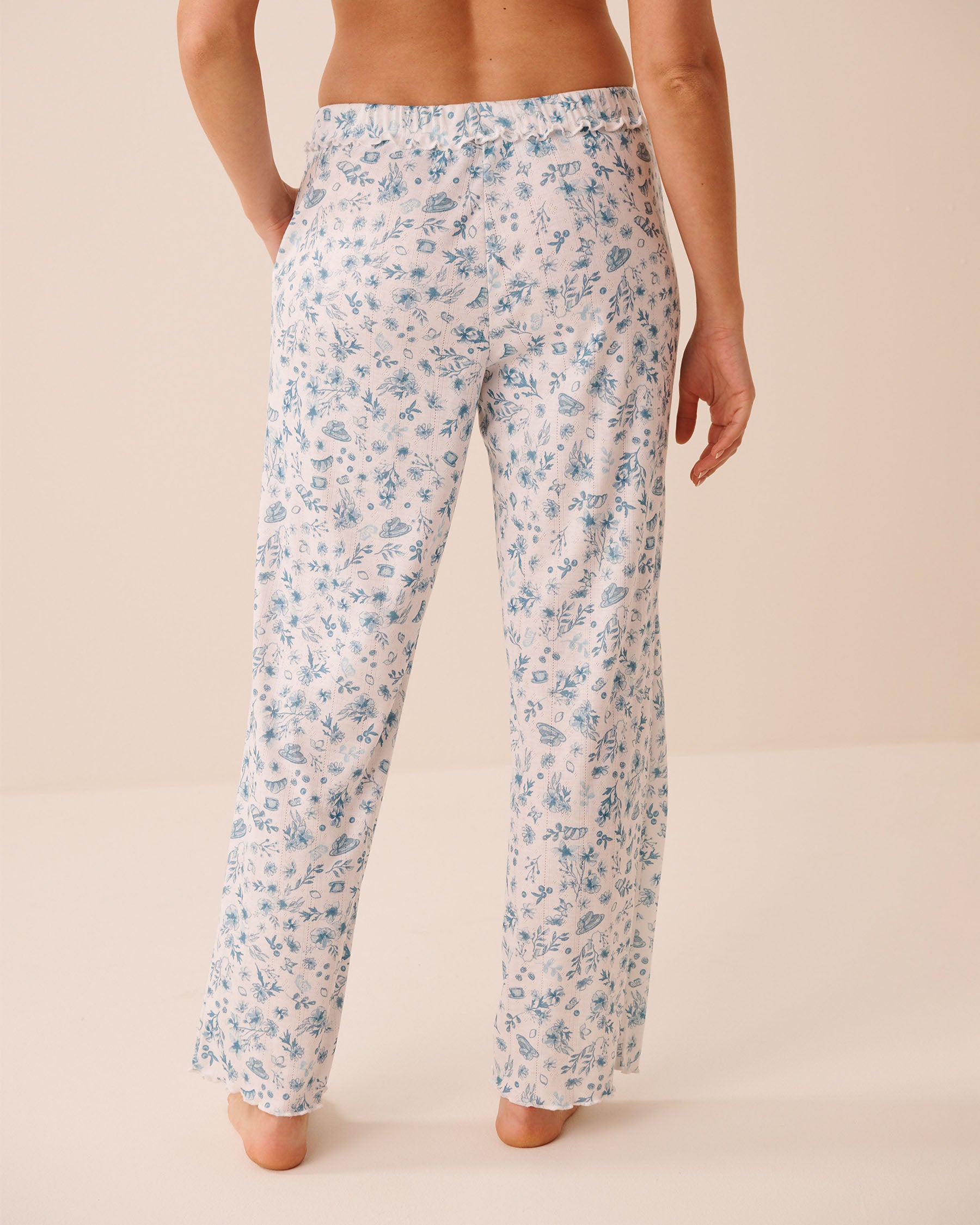Floral Print Ruffle Hem Pointelle Pajama Pants la Vie en Rose