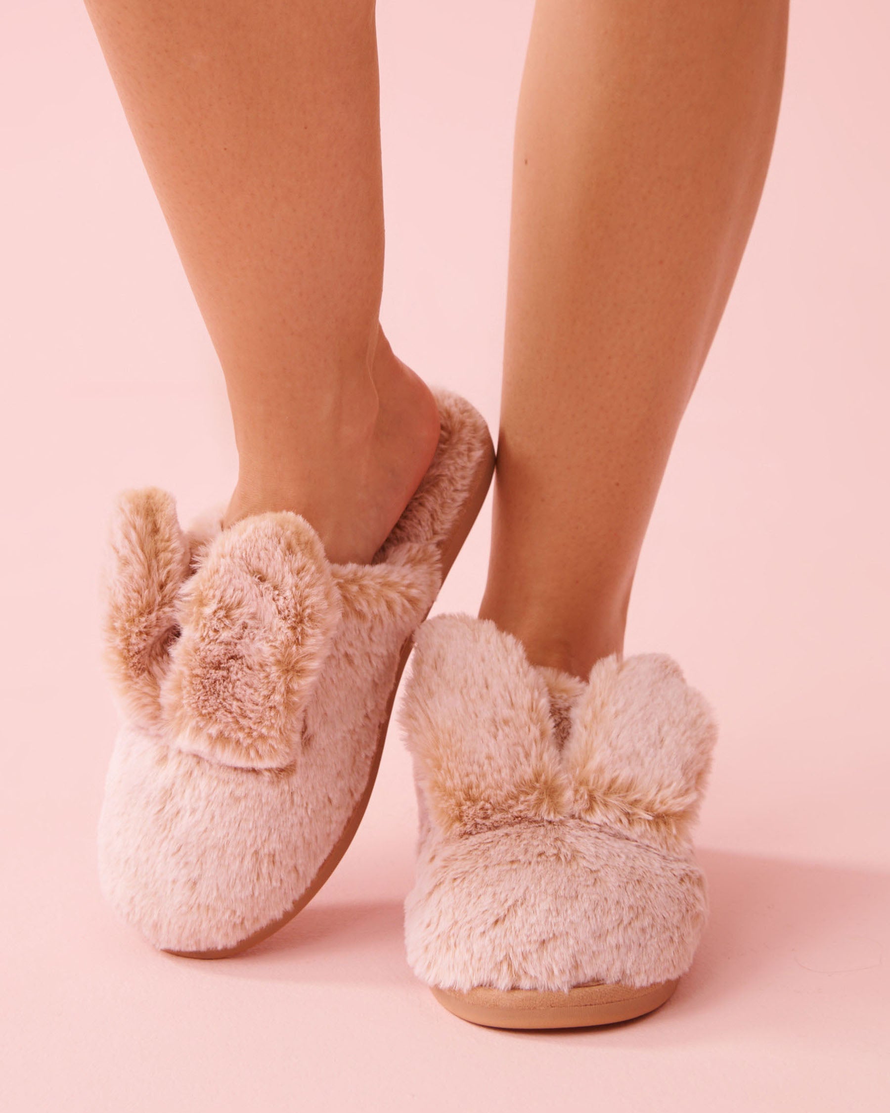 Bunny Soft Plush Slippers | La Vie en Rose KSA