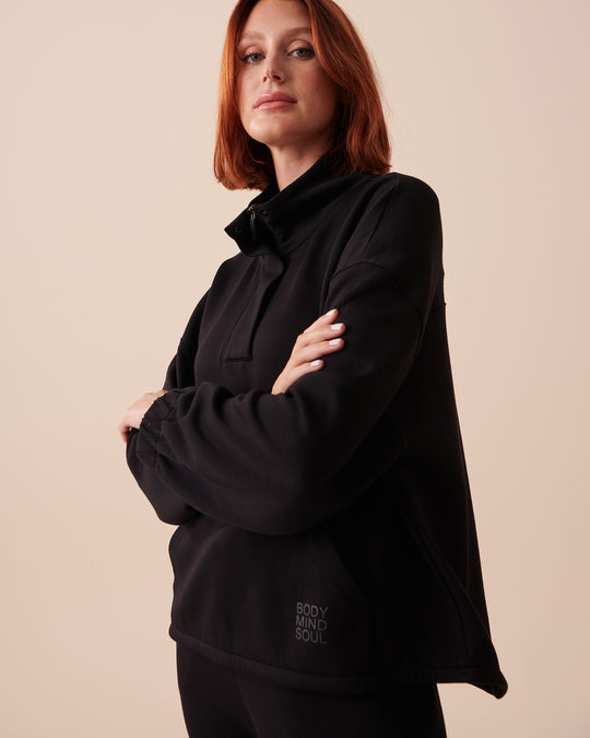 سويت شيرت برقبة عالية