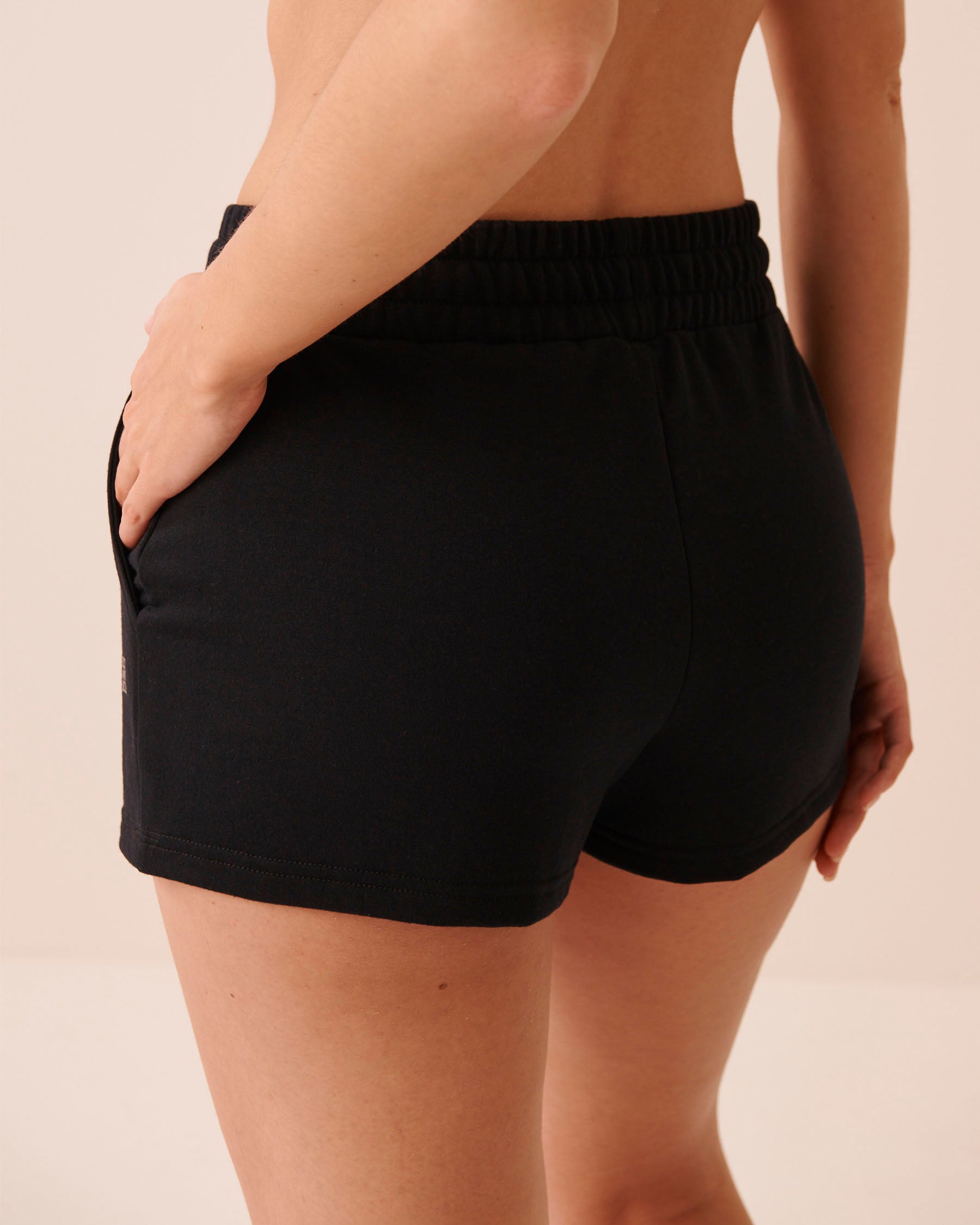 French Terry Shorts la Vie en Rose