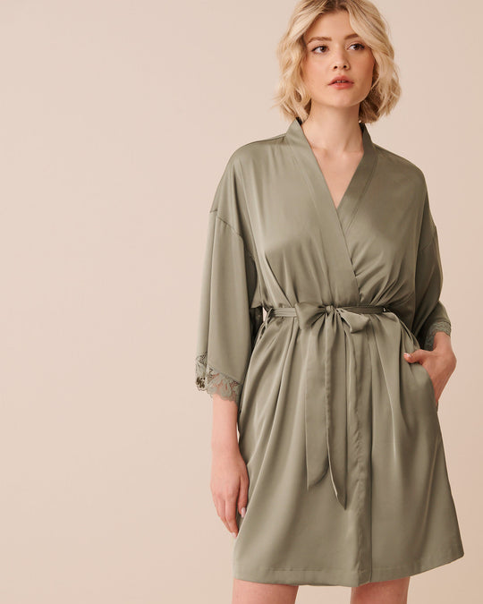 Lace Trim Satin Kimono
